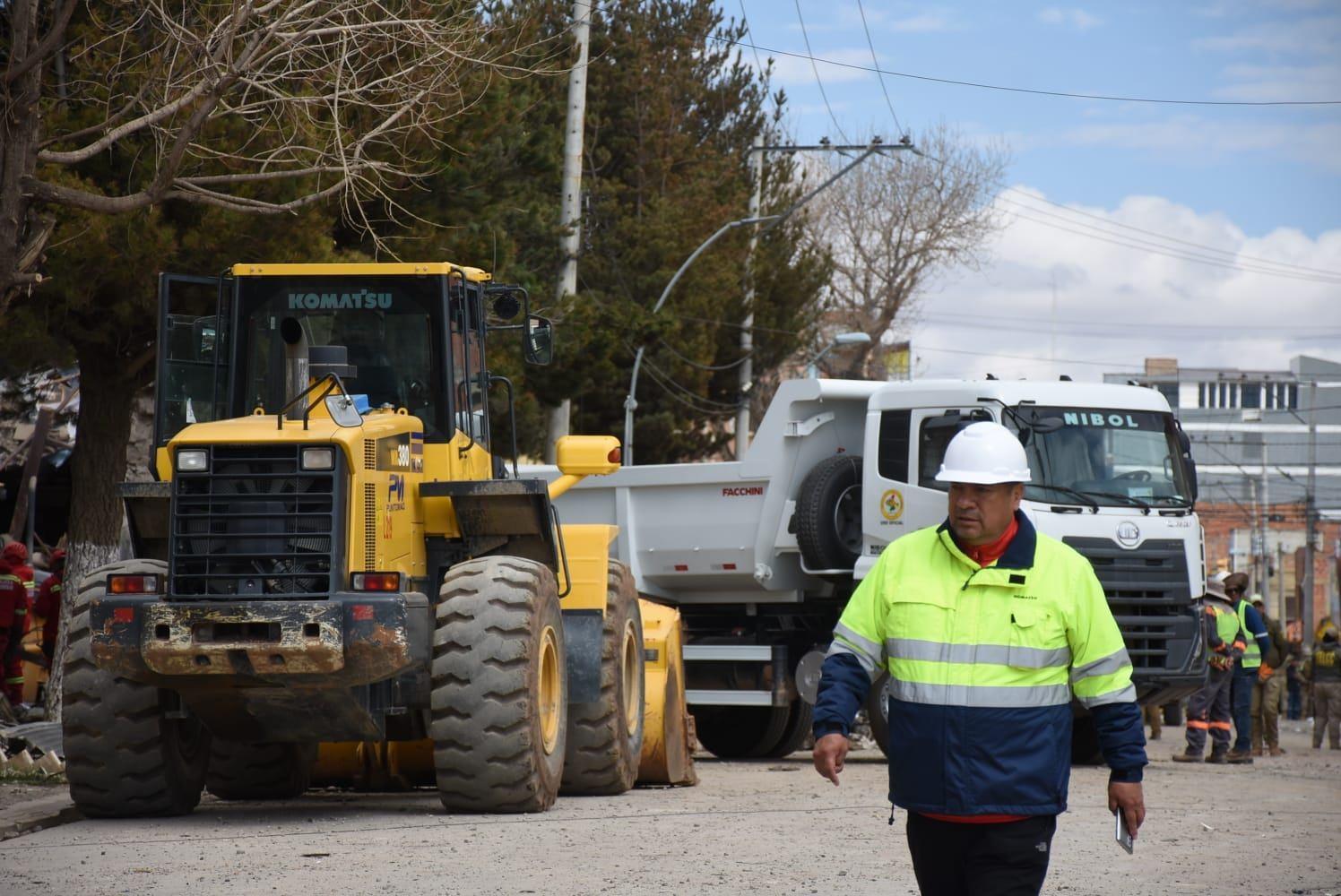 Gobernación de La Paz dispone 34 equipos de maquinaria pesada del SEDCAM listos para activar operativo en Viacha